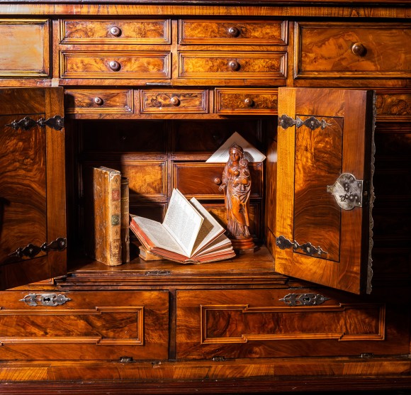 Cabinet Dionysos et le Philosophe XVIII ème – Image 4