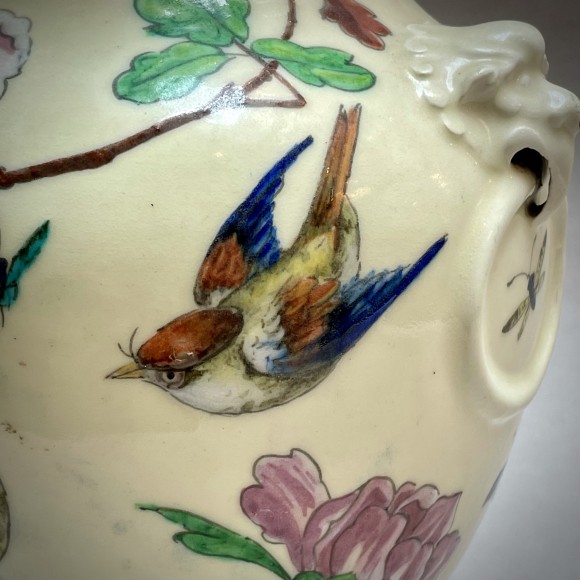 Vase décor fleurs signé Théodore Deck (1823-1891) – Image 5