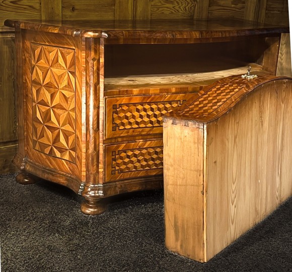 Commode galbée Sur 3 faces exceptionnel décor géom – Image 7