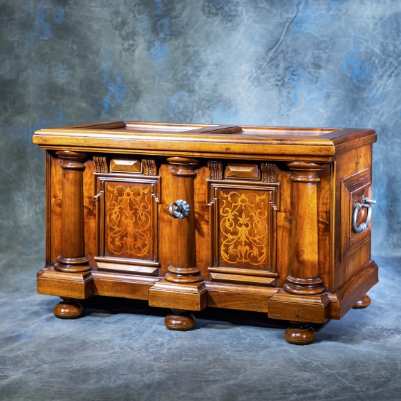 Coffre Renaissance à colonnes Alsace XVII ème – Image 3