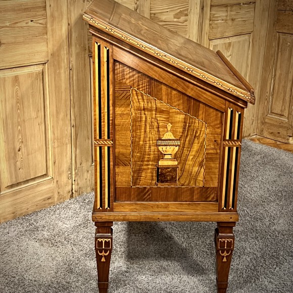 Secretaire marqueté noyer 18 ème – Image 8