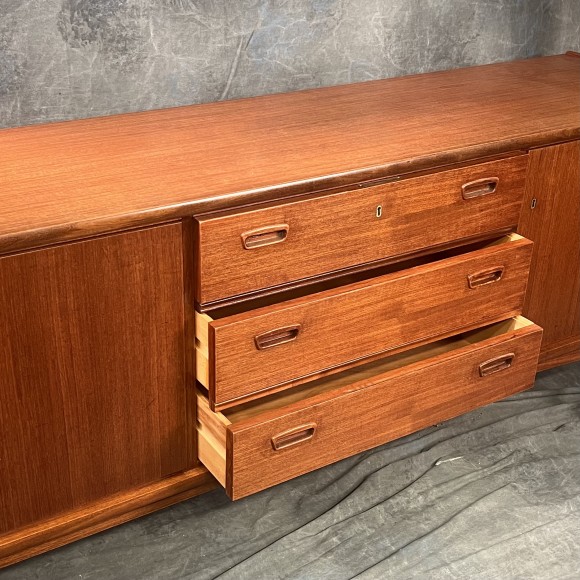 Buffet Enfilade vintage Teck années 60 – Image 2