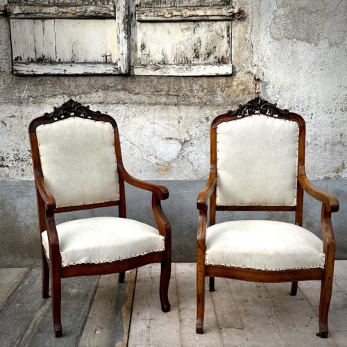 Paire De Fauteuils à Crosse En Fruitier XIX ème