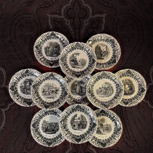 11 Assiettes Les Mois de l’année Sarreguemines 19 ème