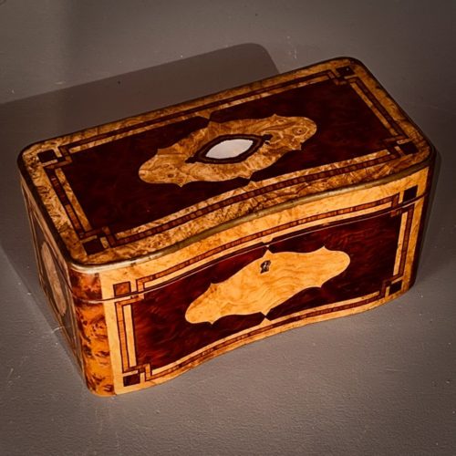 Coffret à Thé Marqueté Façade Galbée XIX ème