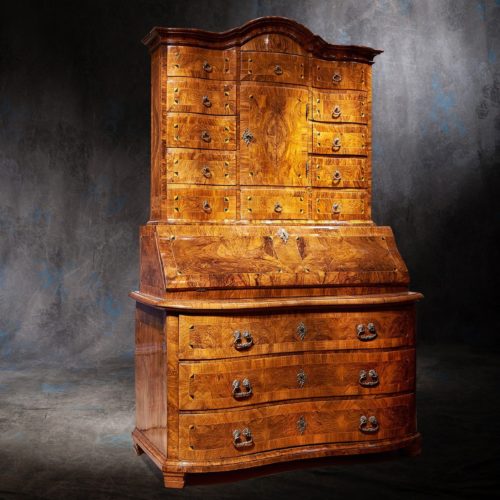 Cabinet Scriban Marqueté De Noyer XVIII ème Siècle