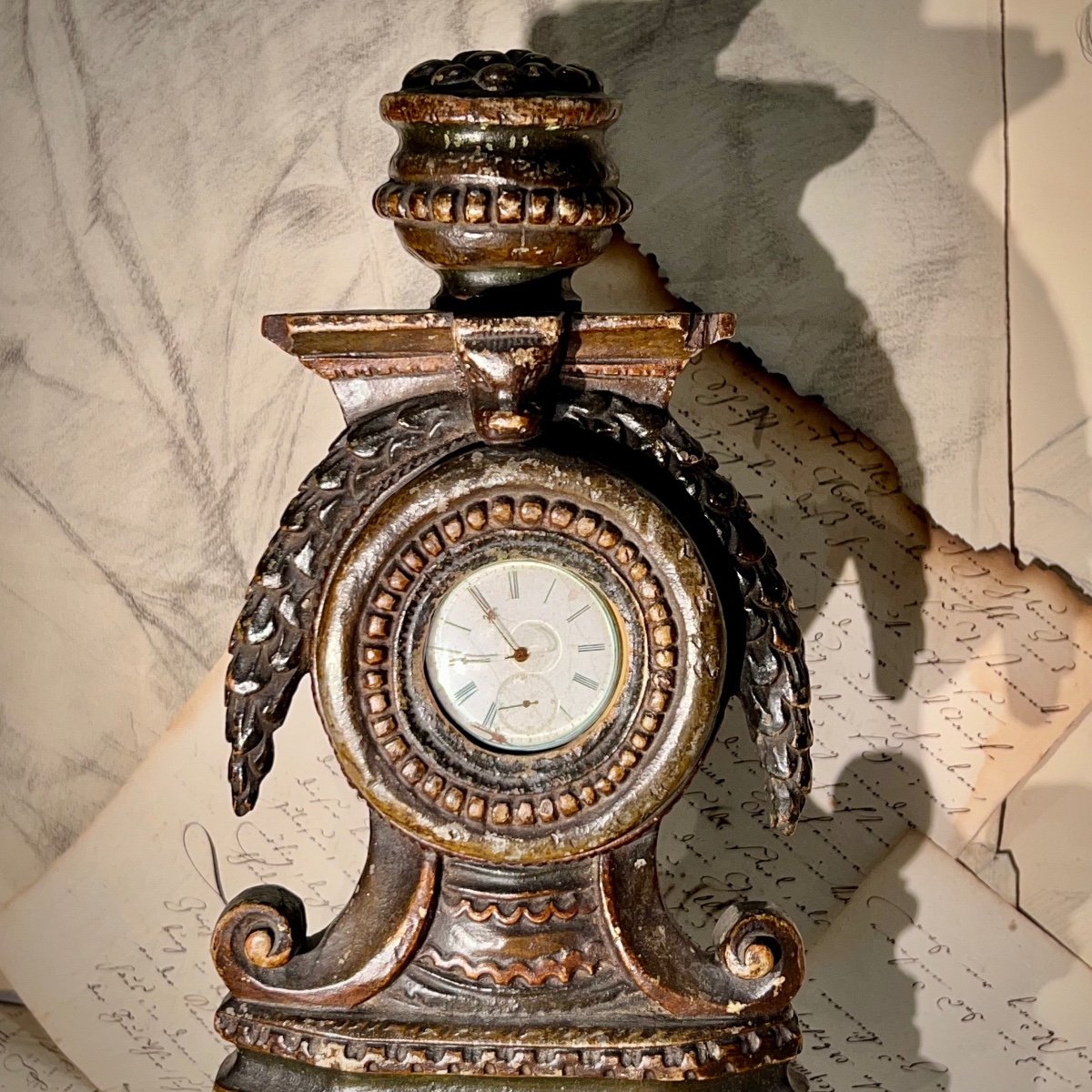 Porte-montre Bois Sculpté Louis XVI – Image 3