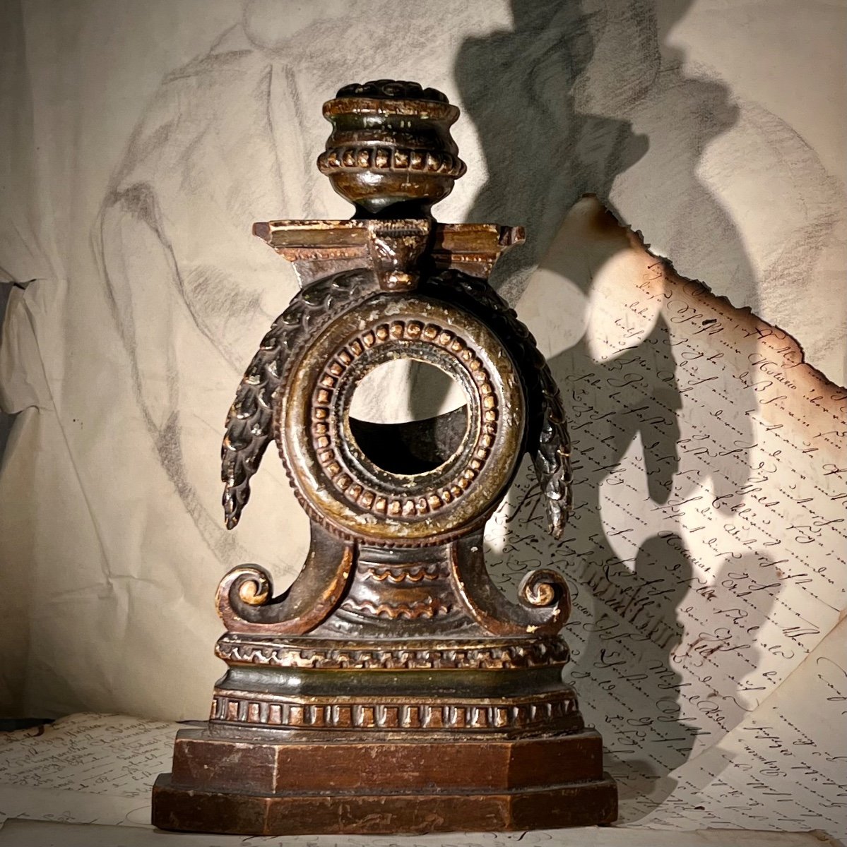 Porte-montre Bois Sculpté Louis XVI – Image 4