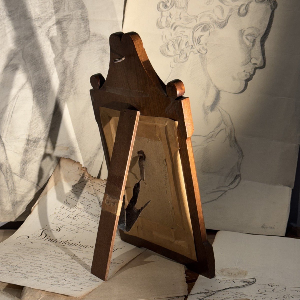 Miroir à chevalet art populaire fruitier sculpté XIXème – Image 4
