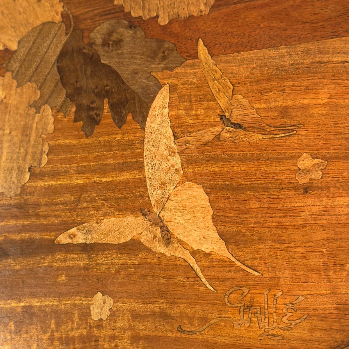 Table à Thé Marqueterie Emile Gallé – Image 4