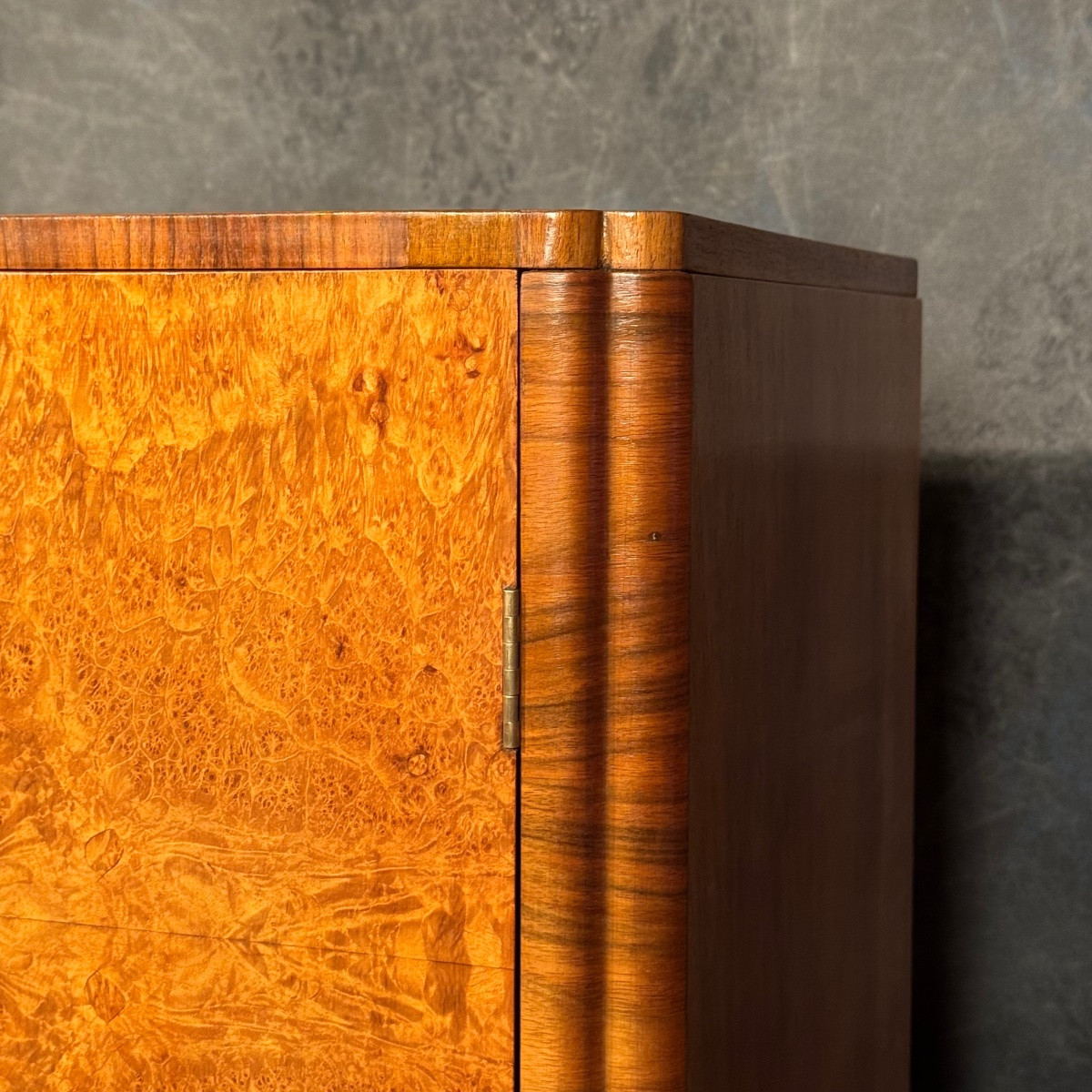 Petite Armoire d’Officier Art Déco – Image 11