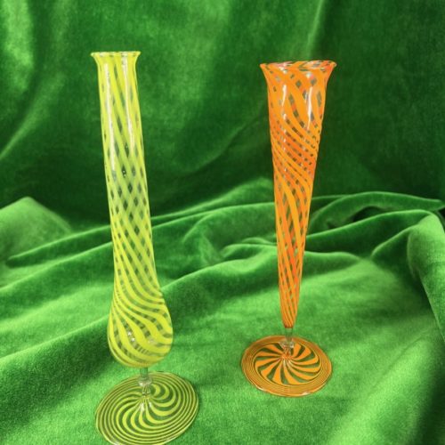 paires de vases en filigranne vert et orange de la " Verrerie Bimini" de Vienne 1923