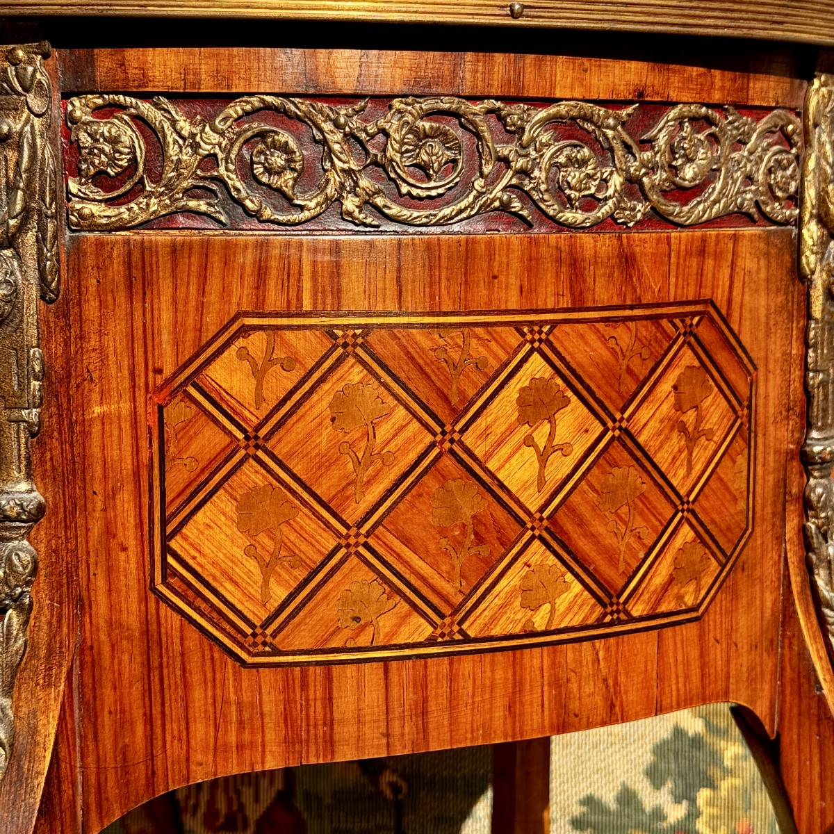 Guéridon Table de salon Chevet marqueté – Image 4