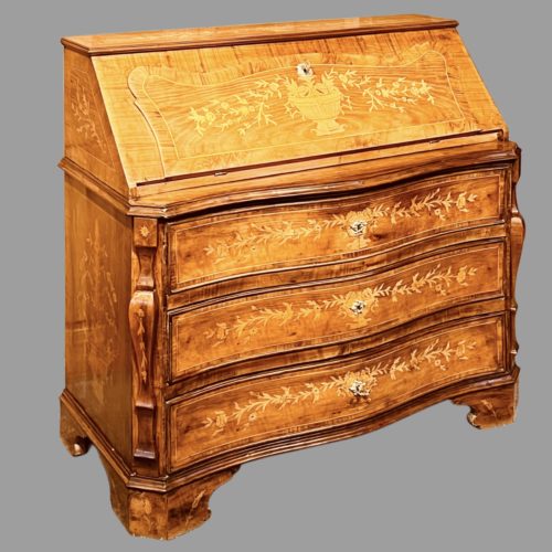 Secrétaire galbé marqueterie XIX ème