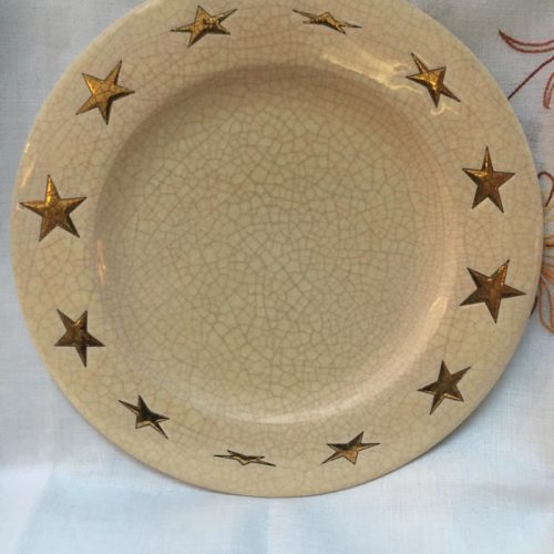 13 Assiettes De Présentation De Longwy