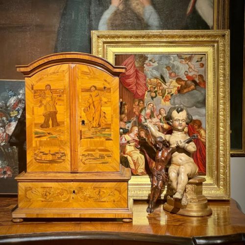 Cabinet XVIII ème Marqueté